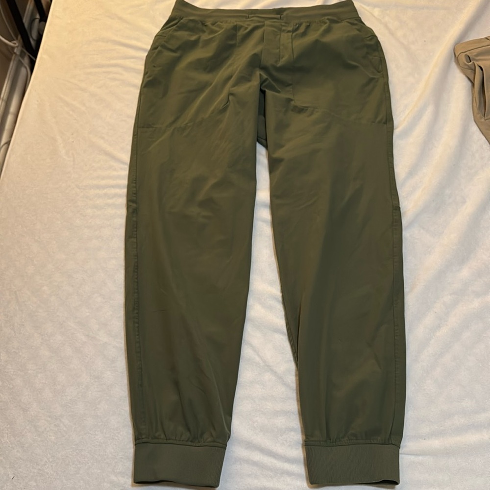 Lululemon ABC jogger size L